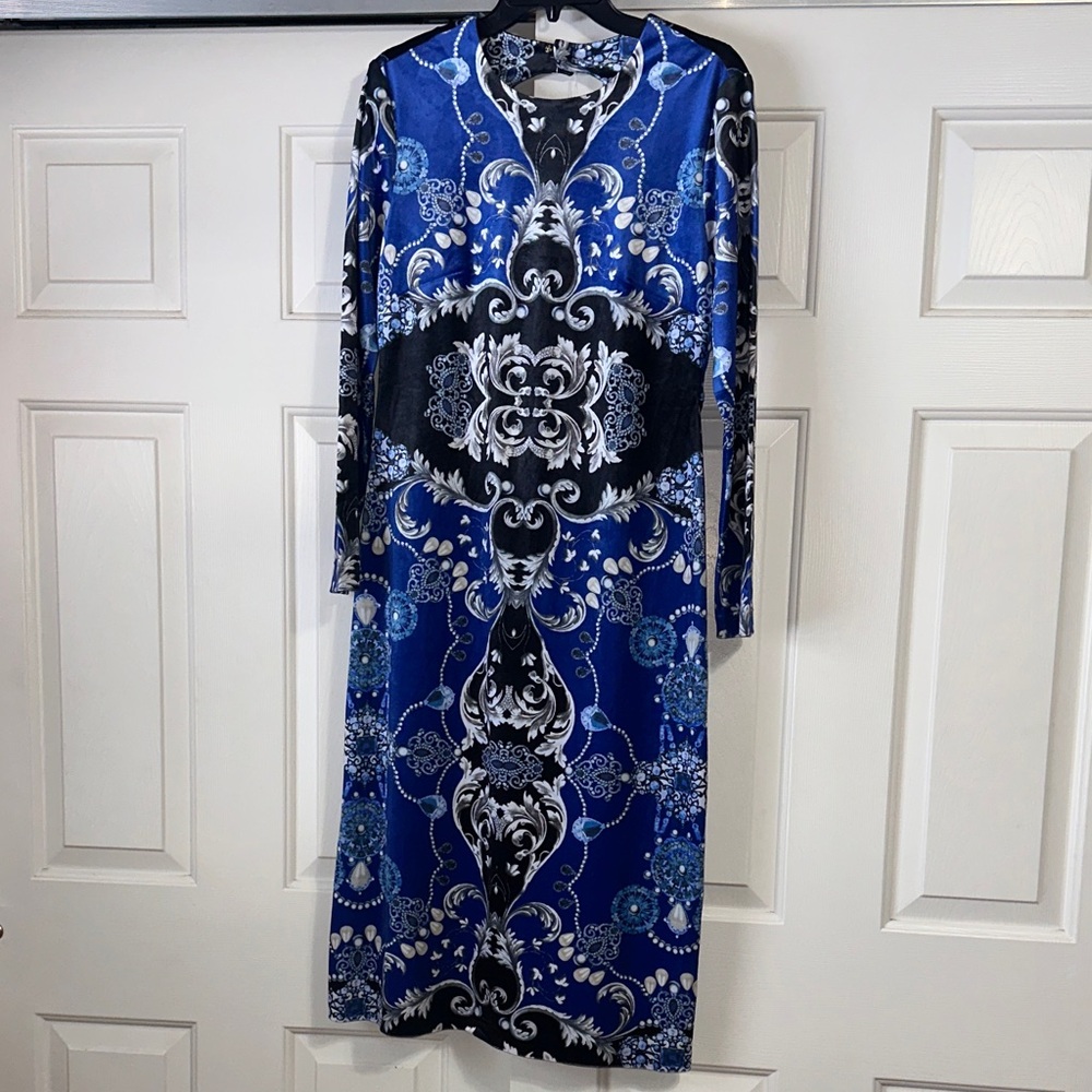 Tyler Boe Dana Velvet Midi Dress